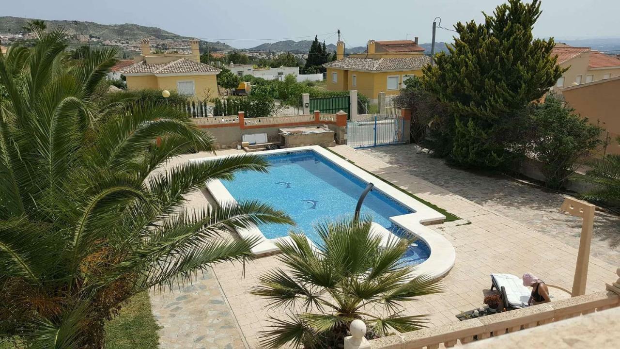 Casa De Los Amigos บูซ็อต ภายนอก รูปภาพ